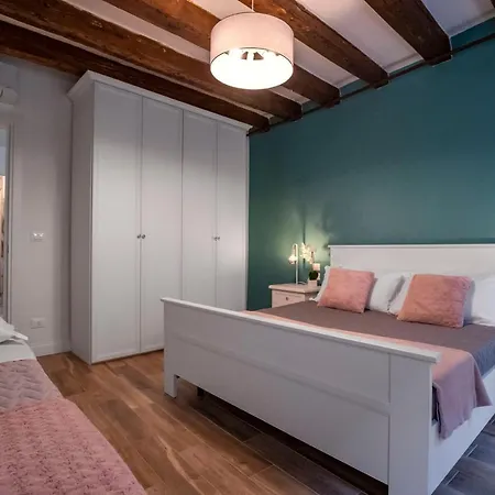 Dorsoduro 1241 By Wonderful Italy